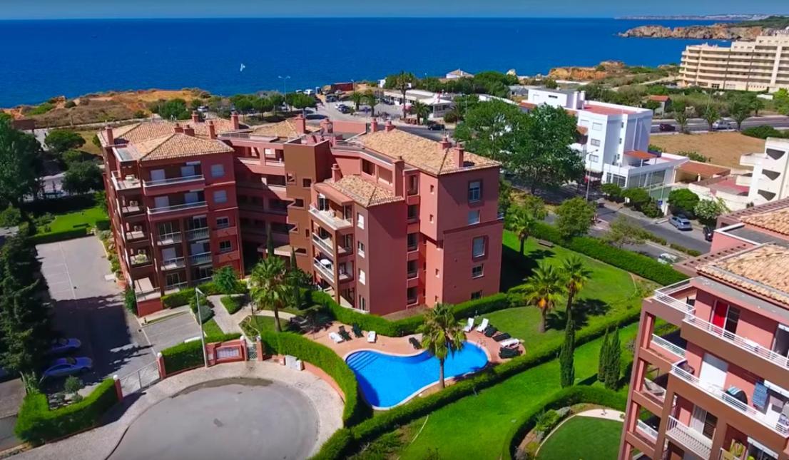 Litoral Mar Dream 17, Beach Front, Free Wi-Fi, Private Parking, Pool Portimão Kültér fotó