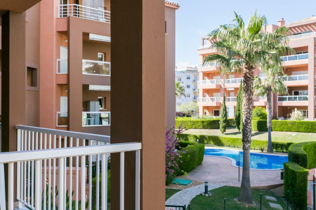 Litoral Mar Dream 17, Beach Front, Free Wi-Fi, Private Parking, Pool Portimão Kültér fotó
